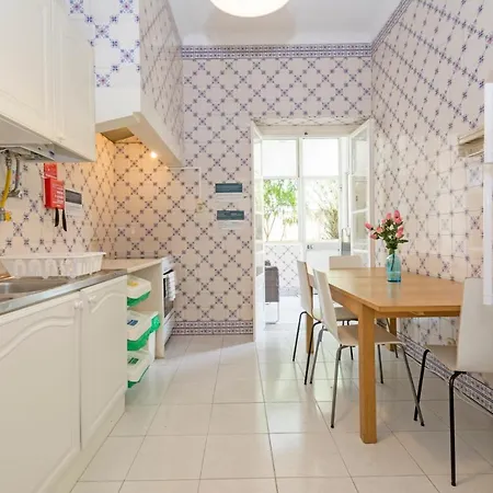 Daire Houze_historical Lisbon, Flat W/ Private Patio Lisboa